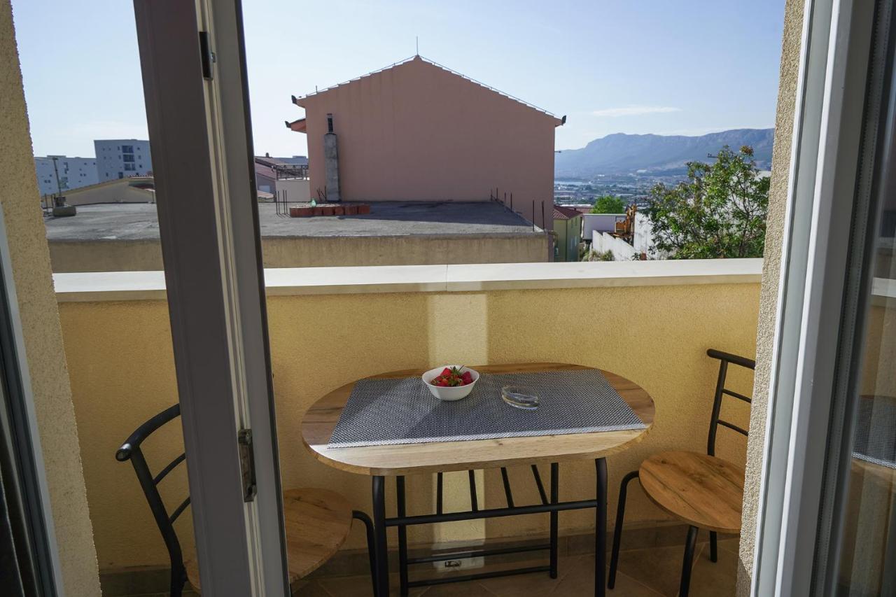 Studio Apartman M&F Apartment Split Exterior foto