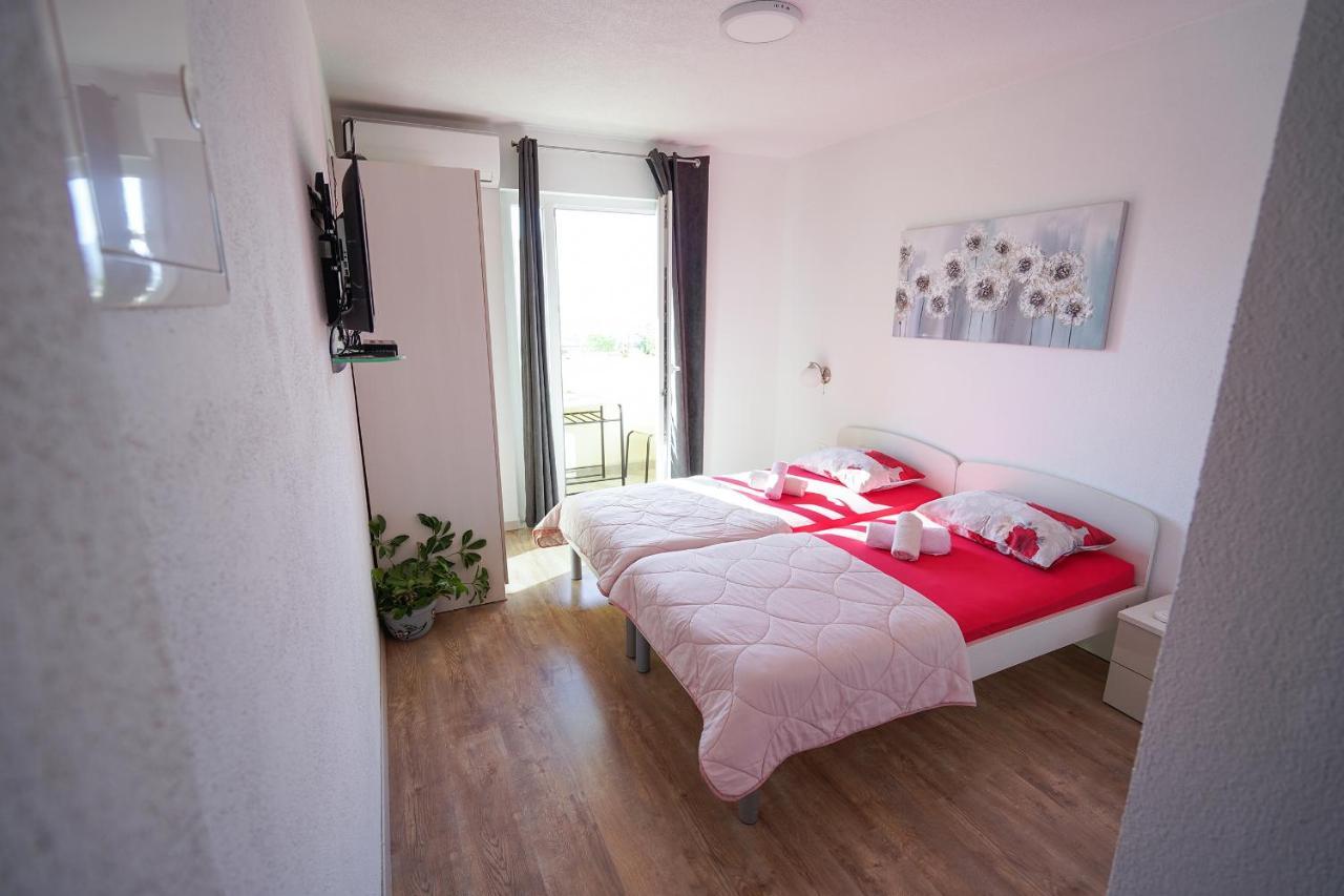 Studio Apartman M&F Apartment Split Exterior foto